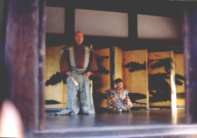 anijaponia-2000-01-03-teatr-1.jpg
